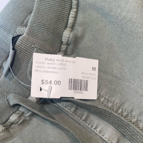 Cute and Comfy!! Jogger pants - Picture 2 of 4